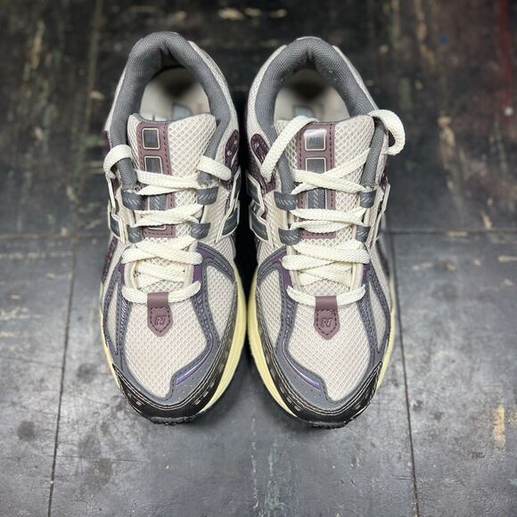 New Balance 1906R "Licorice" Sz 4 Boys/5.5 WMNS Running OG RARE Clean (M1906RRA) - Picture 3 of 6